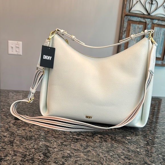 DKNY Hanley Hobo Cream Leather Bag with Gold Accents and guitar strap NWT - Picture 3 of 16